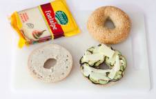 Bagel con melanzane, Fontalpe Ferrari e salsa carbonara al GranMix al Pecorino Ferrari