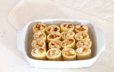 Paccheri ripieni di soupe à l'oignon, GranMix Ferrari e pane fritto