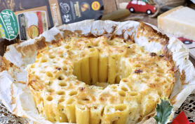 Timballo di pasta con crema di Parmigiano Reggiano