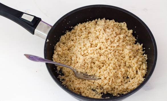 Cous cous con fichi secchi, datteri, Tilsit Ferrari e noci brasiliane