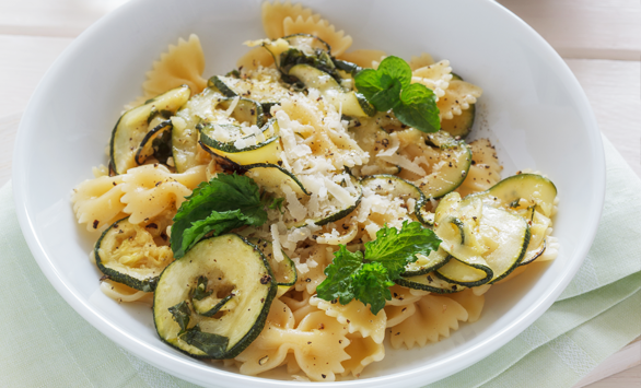 Farfalle con zucchine