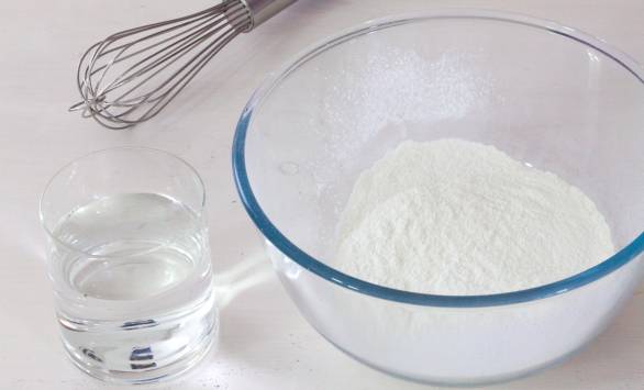 Spiedini di mango, Tilsit Ferrari, foglie di salvia fritte e prosciutto crudo